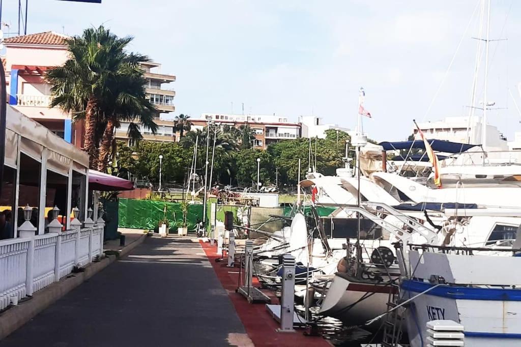 Adventure Harbour Torrevieja Exterior foto
