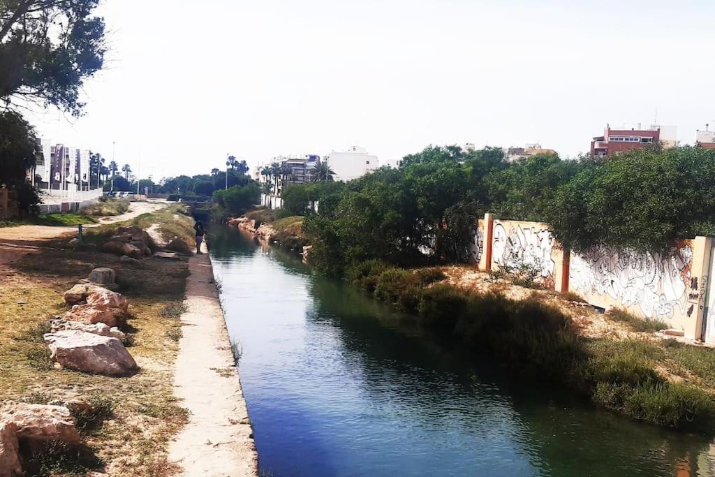 Adventure Harbour Torrevieja Exterior foto
