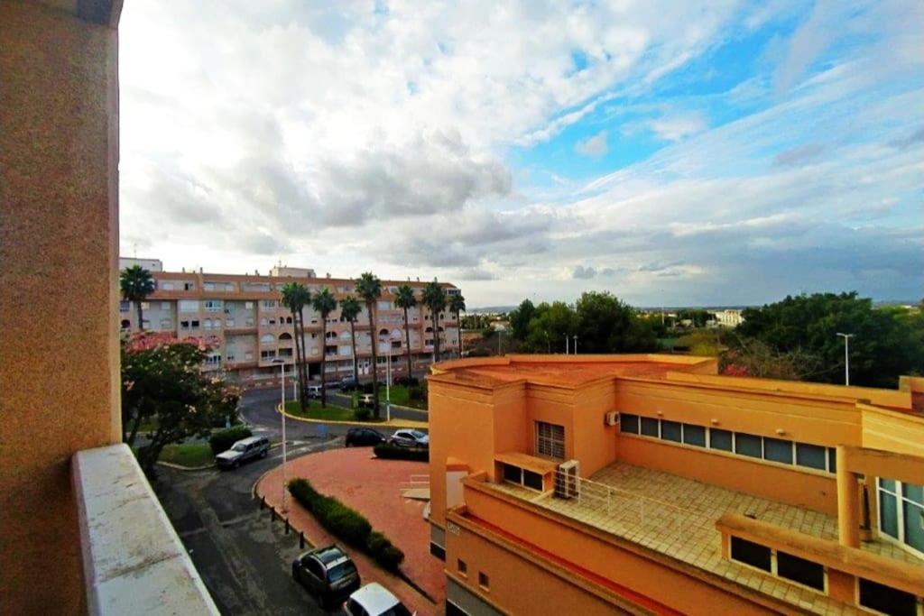 Adventure Harbour Torrevieja Exterior foto