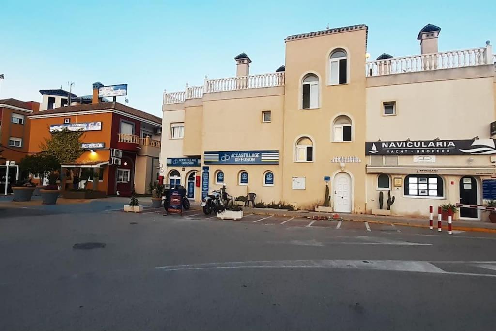 Adventure Harbour Torrevieja Exterior foto
