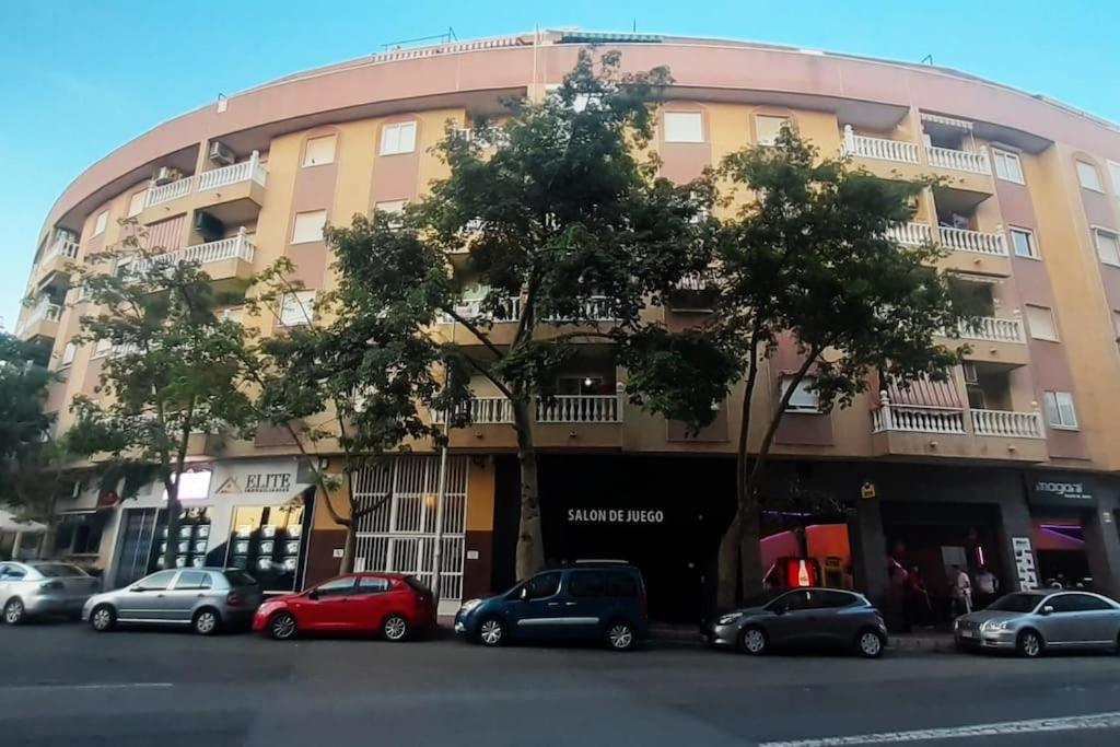 Adventure Harbour Torrevieja Exterior foto
